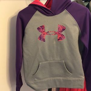 Girls Under Armour Hoodie. Smoke Free Home. Size L